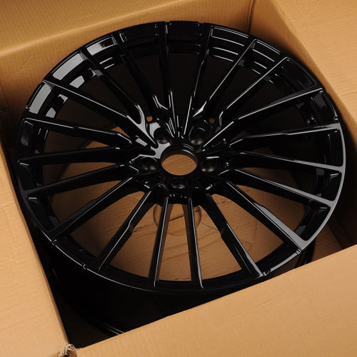 KoKo Kuture 0419 10.0x21/5x112 D66.6 ET40 Gloss Black (задняя ось)