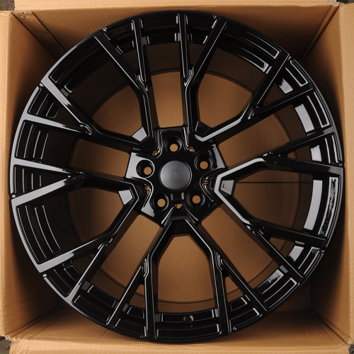 Powcan BK5769 10.5x22/5x112 D66.6 ET43 Gloss Black (задняя ось)