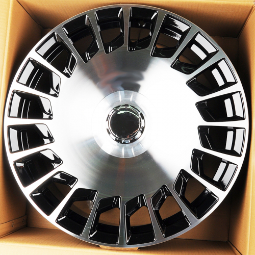 Ivision Wheel 0304 9.5x20/5x112 D66.6 ET45 BKF (задняя ось)