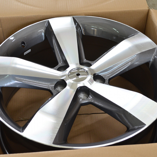 Ivision Wheel NW759 8.0x20/5x127 D71.6 ET40 GMF