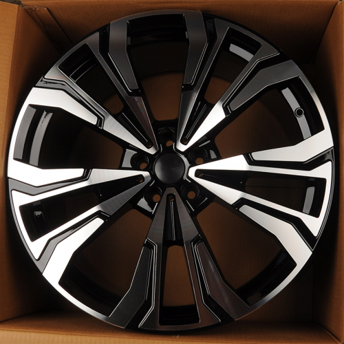Extreme Wheels BM130 10.5x22/5x112 D66.6 ET40 BKF (задняя ось)
