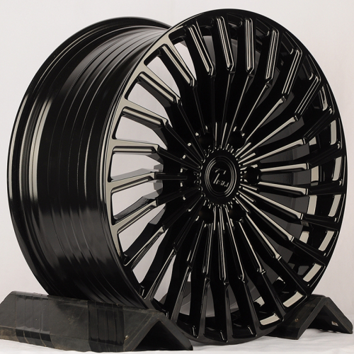 Tisli Spark B 9.0x20/6x139.7 D100.1 ET35 Gloss Black
