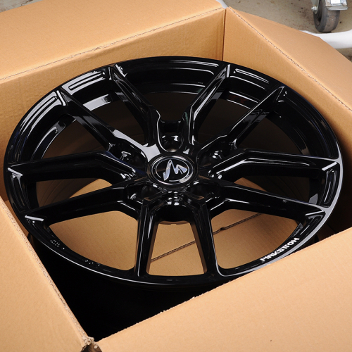 Makstton MST VENOM 713 8.0x18/5x112 D66.5 ET35 Piano Black with Milling