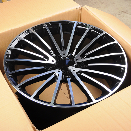 KoKo Kuture 0235 8.5x19/5x112 D66.6 ET38 Gloss Black Machined Face (передняя ось)