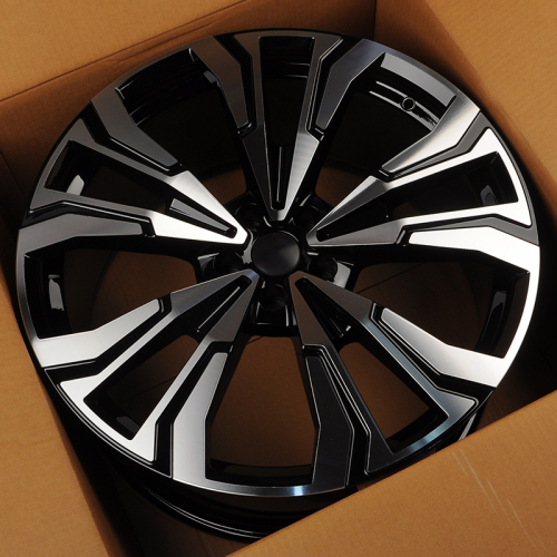 Extreme Wheels BM130 10.5x22/5x112 D66.6 ET40 BKF (задняя ось)