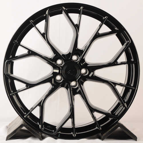 Tisli Spider M 8.5x19/5x114.3 D67.1 ET40 Gloss Black