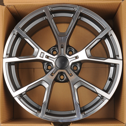 Powcan BK5601 9.0x18/5x120 D72.6 ET40 MG (задняя ось)