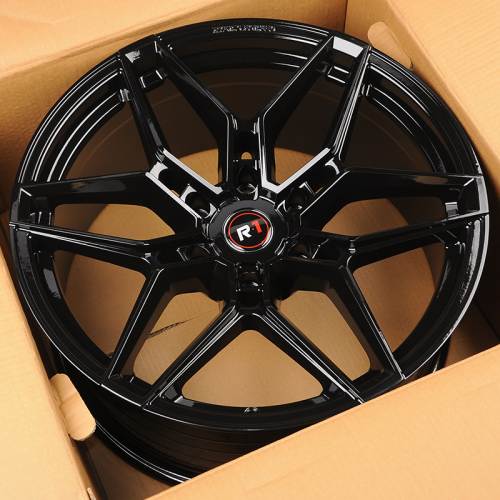 Rayone DX207 9.5x20/6x139.7 D106.1 ET20 Gloss Black