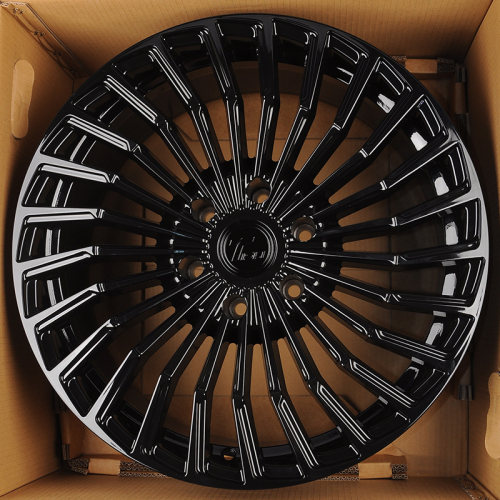 Tisli Spark B 9.0x20/5x114.3 D73.1 ET35 Gloss Black