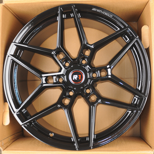 Rayone DX207 9.5x20/6x139.7 D106.1 ET20 Gloss Black