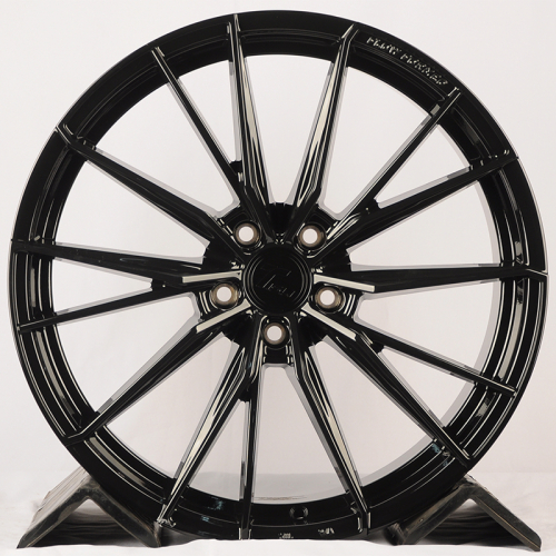 Tisli Galaxy D 8.5x19/5x114.3 D67.1 ET40 Gloss Black