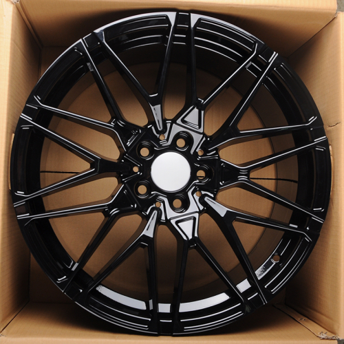 KoKo Kuture 0295 10.5x20/5x112 D66.6 ET40 Gloss Black (задняя ось)
