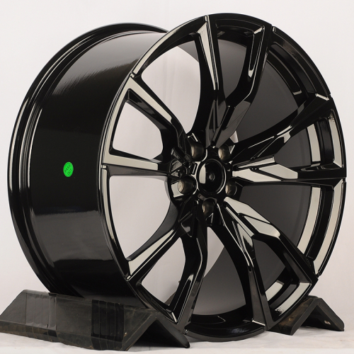 Extreme Wheels BML1006 10x22/5x112 D66.6 ET35 Gloss Black (передняя ось)