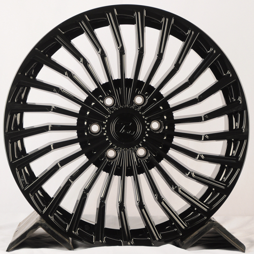 Tisli Spark B 9.0x20/5x114.3 D73.1 ET35 Gloss Black