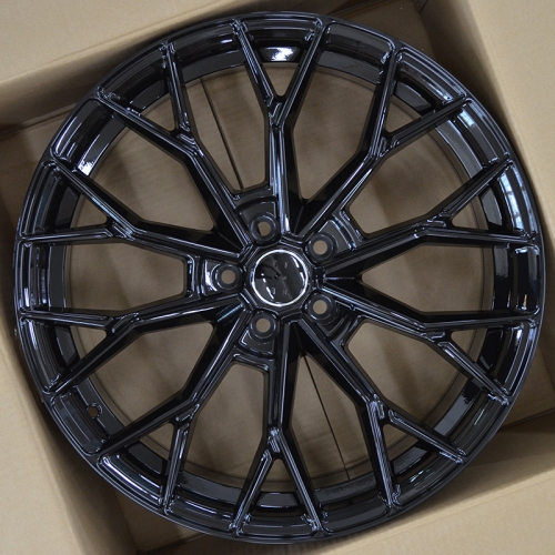 Powcan BK5787 9.0x20/5x112 D66.6 ET25 Glossy Black