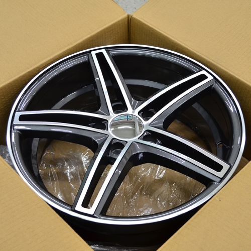 Powcan BK784 7.0x17/5x114.3 D67.1 ET35 GMF