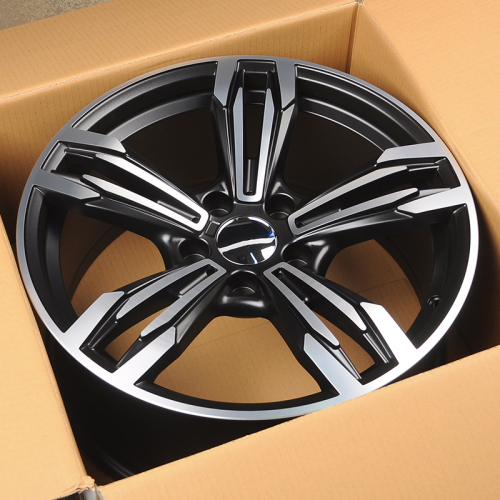 Powcan BK5730 8.5x18/5x120 D72.6 ET30 MBFP