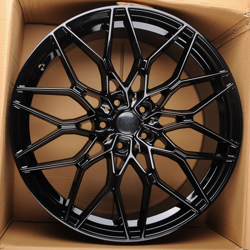 KoKo Kuture 0292 8.5x20/5x112 D66.6 ET26 Gloss Black (передняя ось)