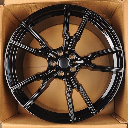 Koko Kuture 5171 9.5x22/5x112 D66.6 ET37 Gloss Black (передняя ось)
